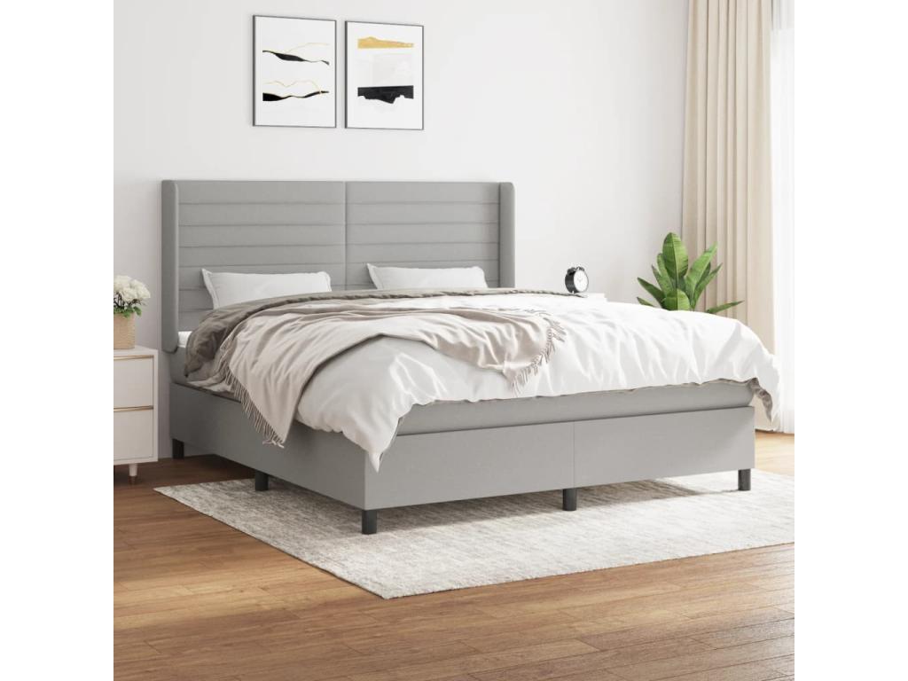 Cama