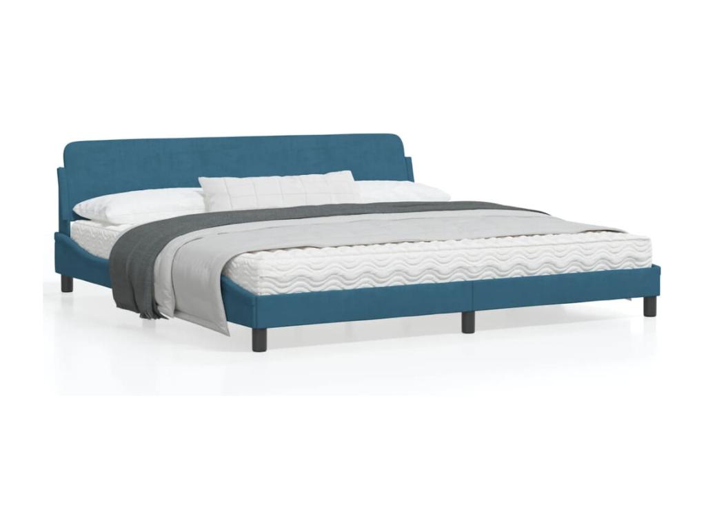 Cama