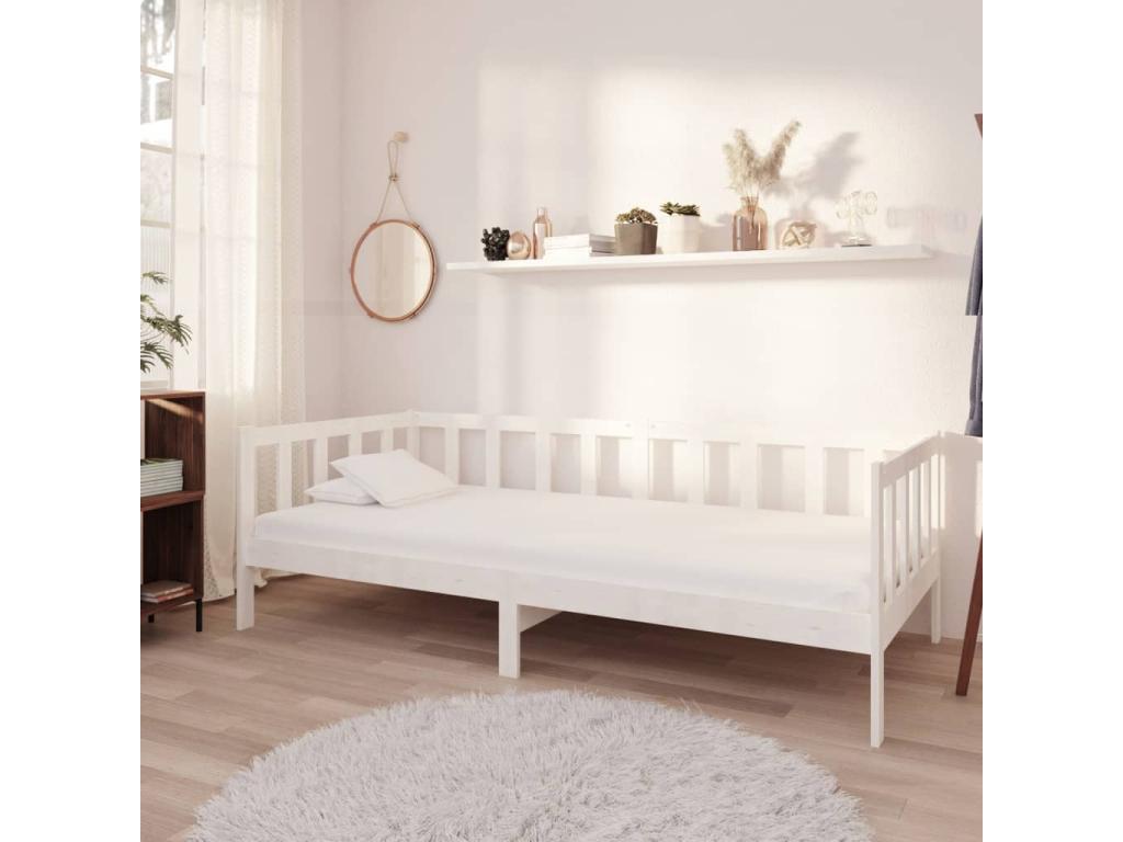 Cama