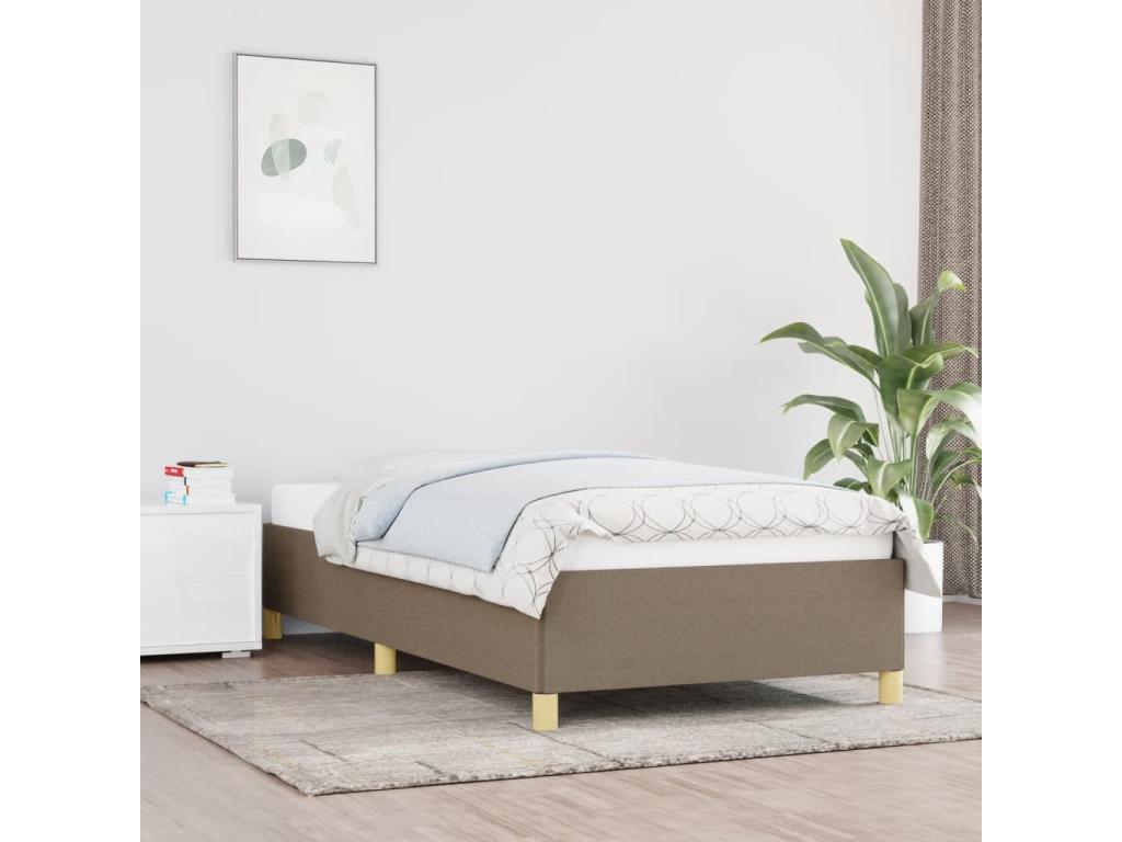 Cama