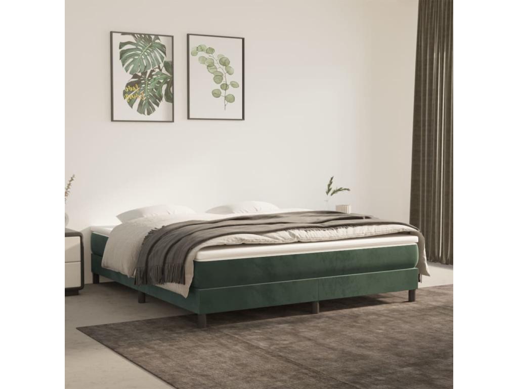 Cama