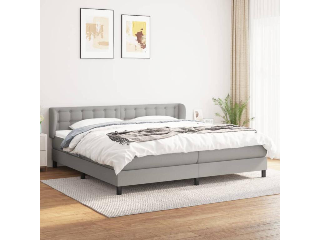 Cama