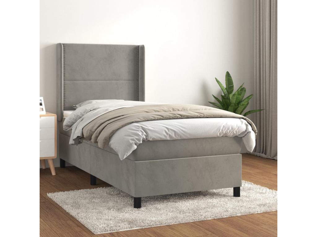 Cama