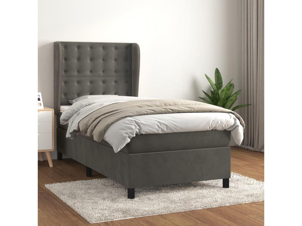 Cama