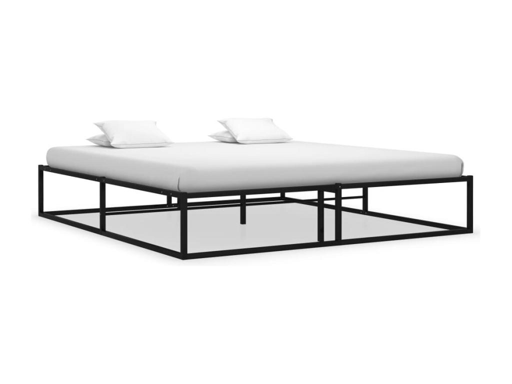 Cama